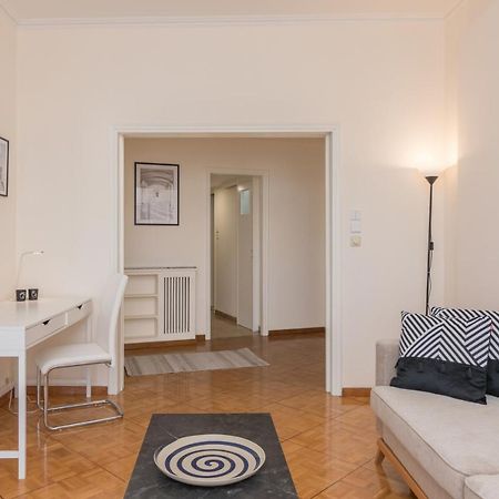 Phaedrus Living: City Center Flat Michalakopoulou Athena Bagian luar foto