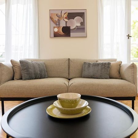 Phaedrus Living: City Center Flat Michalakopoulou Athena Bagian luar foto