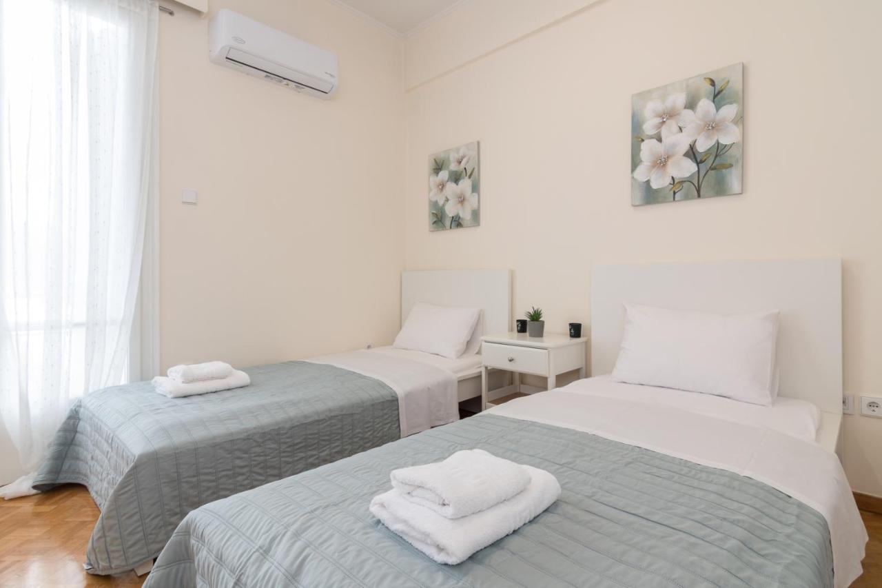 Phaedrus Living: City Center Flat Michalakopoulou Athena Bagian luar foto