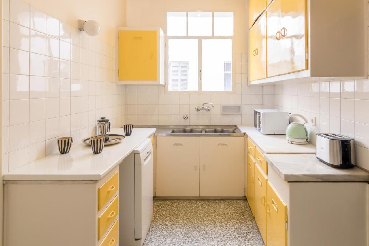 Phaedrus Living: City Center Flat Michalakopoulou Athena Bagian luar foto