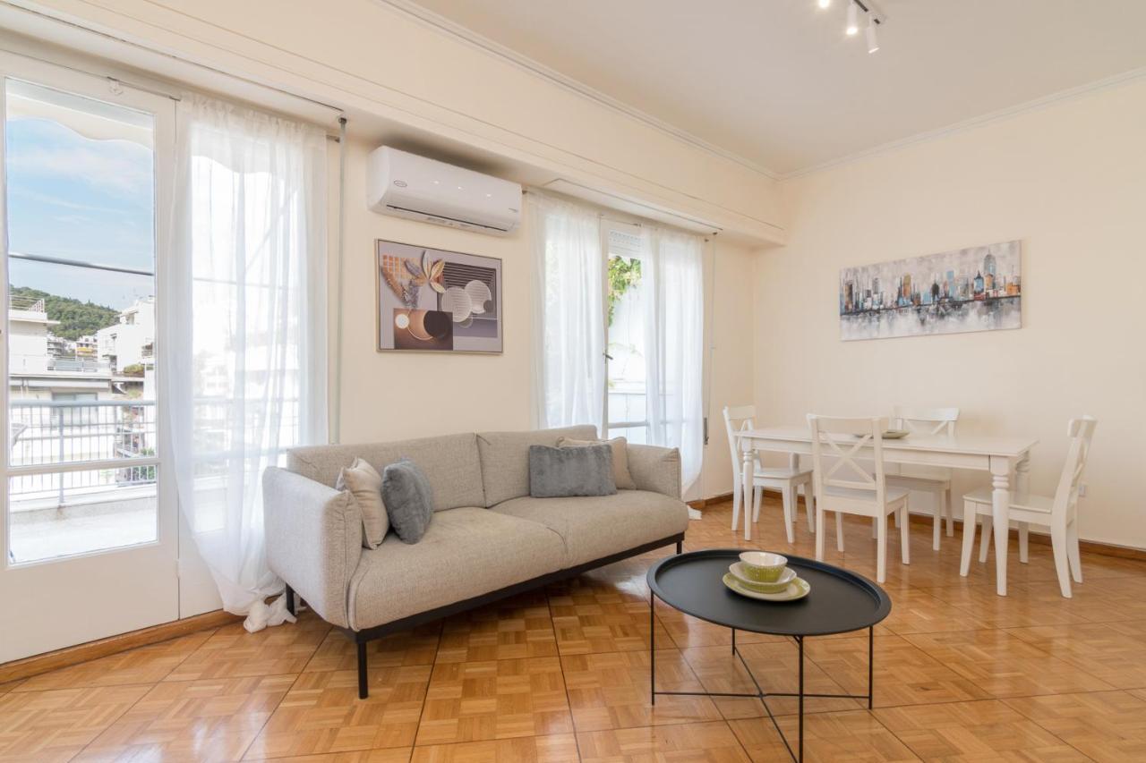 Phaedrus Living: City Center Flat Michalakopoulou Athena Bagian luar foto